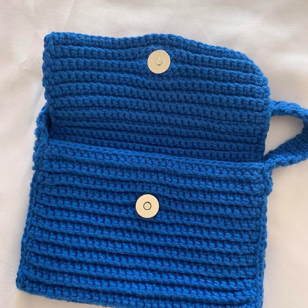 cobalt blue crochet bag / pouch with button - Picture 2 of 6